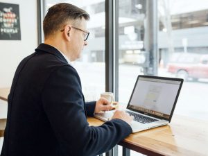 Wykrywanie i przeciwdziałanie nieuczciwej konkurencji Wykrywanie i przeciwdziałanie nieuczciwej konkurencji